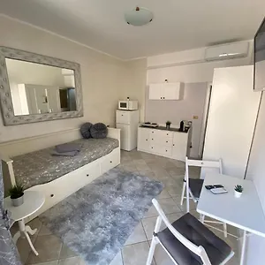  Appartamento Casa A Schiera Vicino Al Mare E Fiera Italia