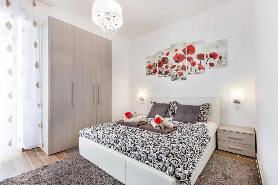 Ferienwohnung Residenza Alexander Luxury 1 Verona Italien